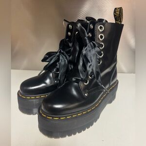 Dr. Martens Jadon Max Black Lace Up Platform Boots Women’s US Size 7